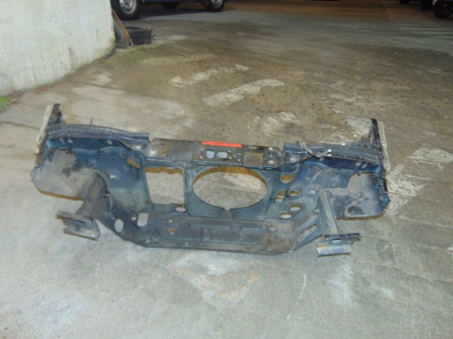 Volvo 480 frente de chapa " usado em bom estado