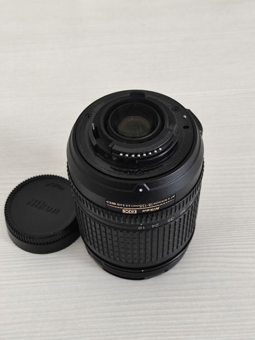 Nikon AF-S Nikkor 18-135mm 1:3.5-5.6G ED DX SWM IF Aspherical Ø67