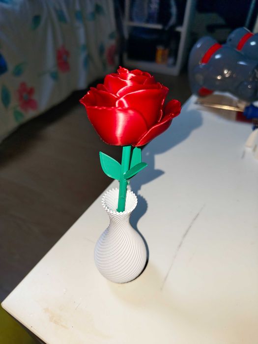 Serviço de Impressão 3D – Peças Personalizadas e Coloridas