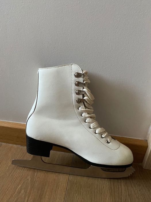 Używane łyżwy do jazdy figurowej