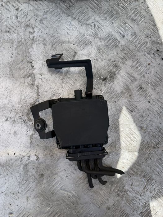 Блок клапанов управления наддувом Volkswagen Touran TDI 600906625