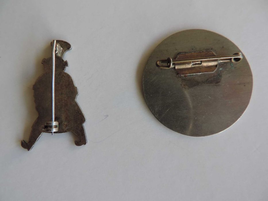Crachás e Medalha Supermercado Modelo (Grupo Sonae)