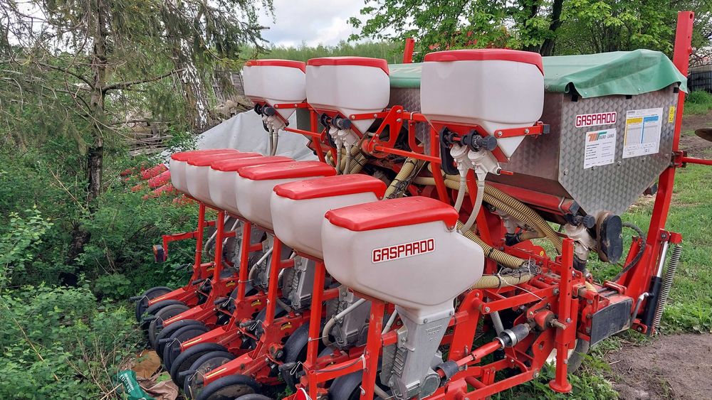 Siewnik do buraków, rzepaku i kukurydzy Maschio Gaspardo Monica