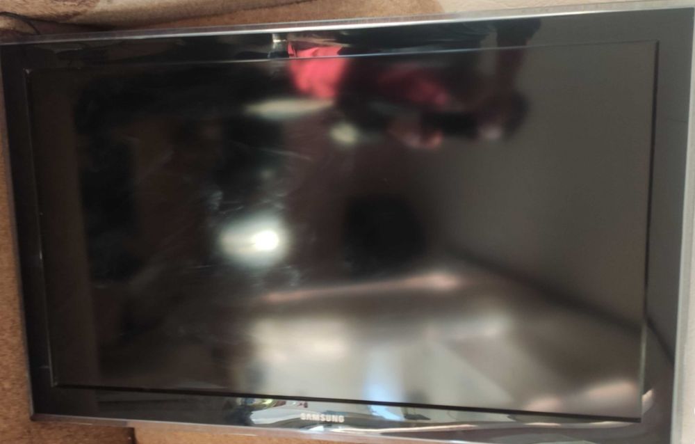 Телевізор Samsung LE40D551K2W на запчастини. Телевизор Самсунг на запчасти