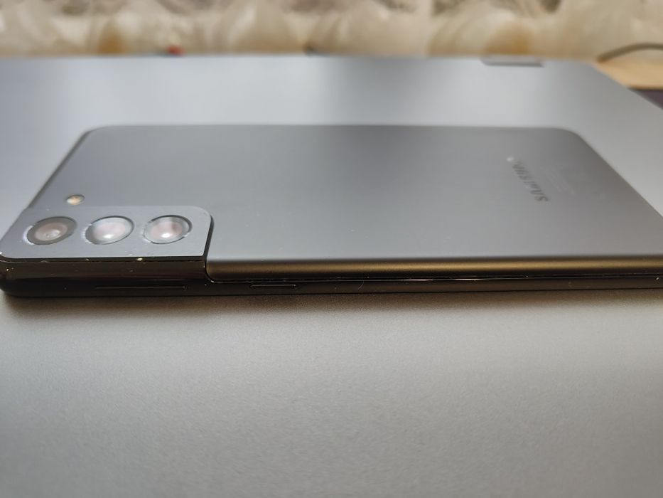 Samsung S21plus 8-256