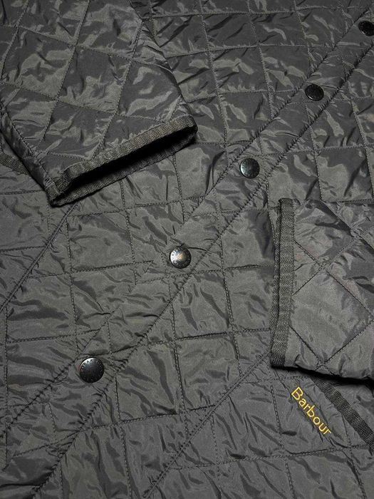 Чоловіча стьобана куртка BARBOUR Liddesdale Jacket D360 - Розмір S/M