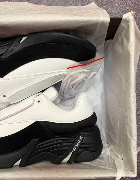 Кросівки Adidas x Raf Simons Antei Black\White кросівки swag opium