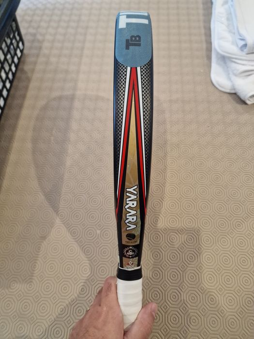 Raquete Padel VIBOR-A yarara world champion