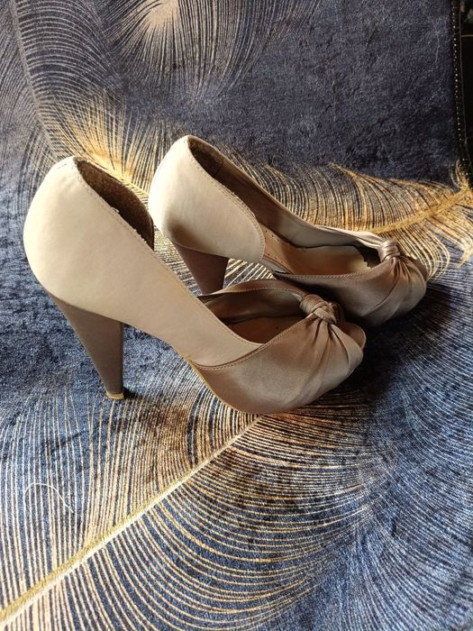 Buty damskie 37 szpilki