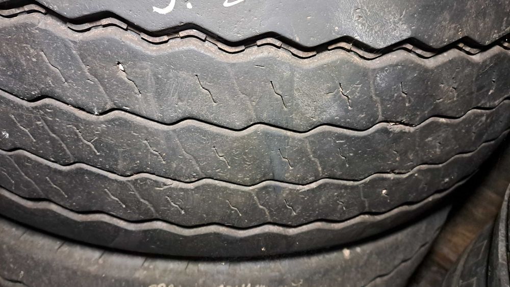 1x Opona 385 65 R 22.5 Pirelli ST 01 TRIATHLON