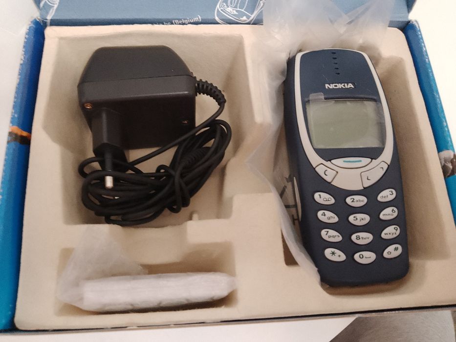 Piękna NOKIA 3310 Komplet box