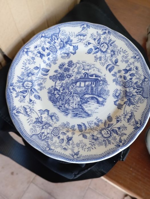 Prato porcelana floral azul