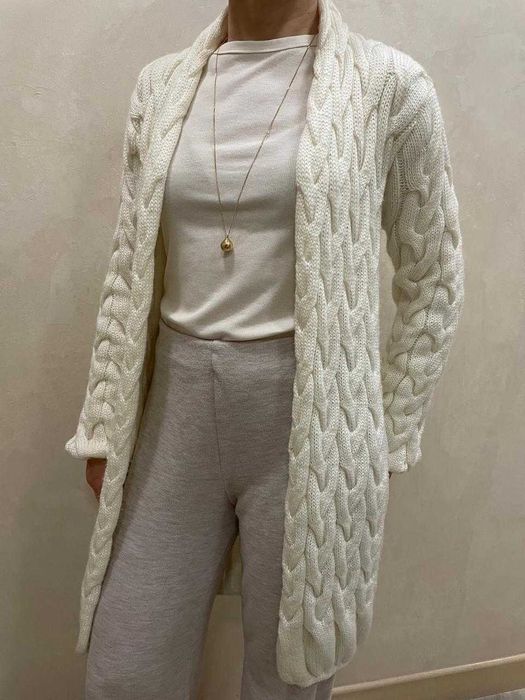 Кардиган  светр білий жіночий зима