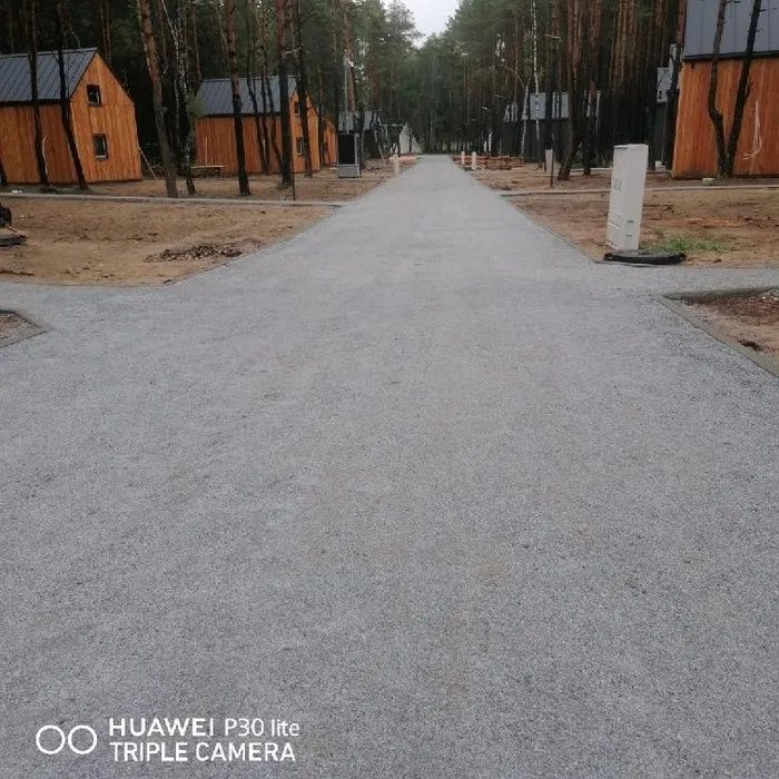 Układanie kostki, utwardzenie terenu