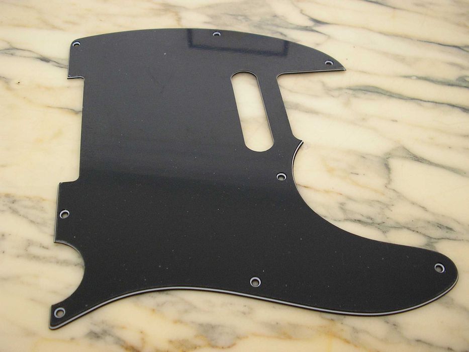 Peças para a construção de uma Telecaster