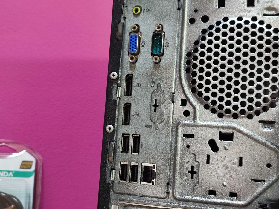 Lenovo i5-8500 8Ger. 8GB HDD 500GB Computador PC