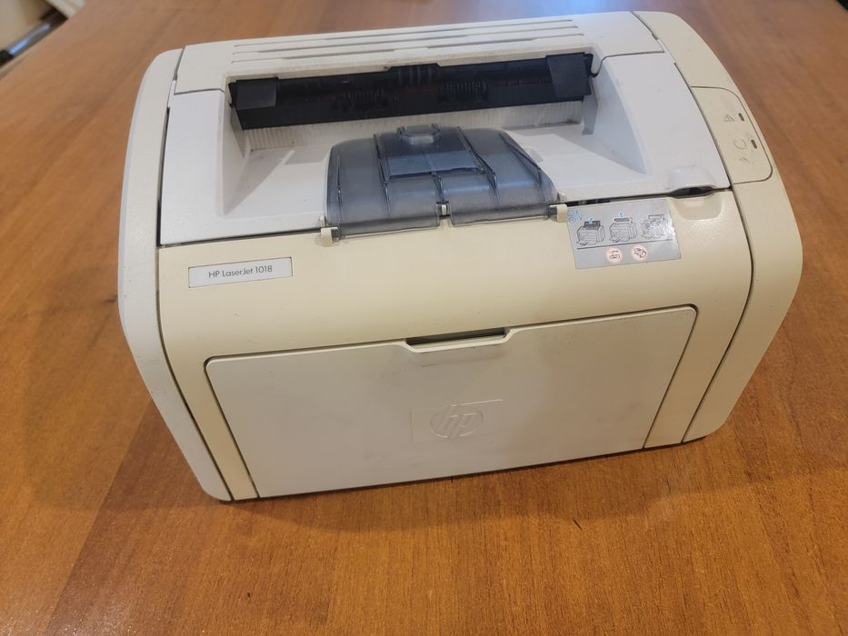 Продам принтер НР 11311