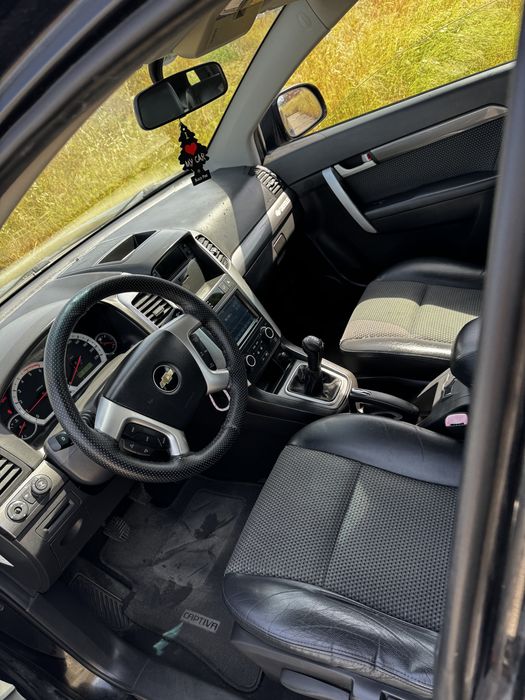 Chevrolet Captiva seven foto 3