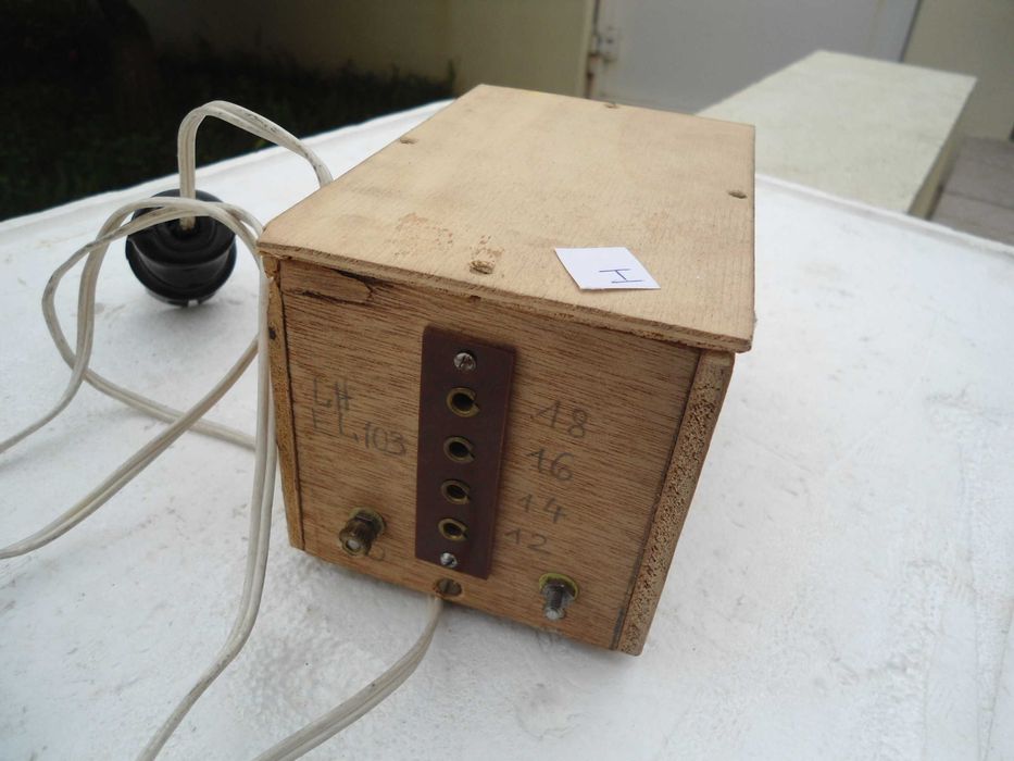 Pista comboio Transformador corrente alterna . Iluminação e outros.