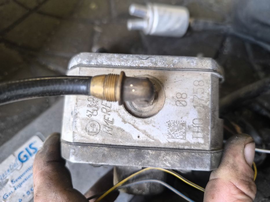 Газове обладнання на V8