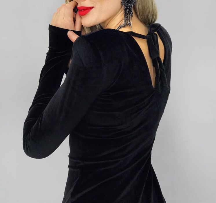 Шикарное дизайнерское платье