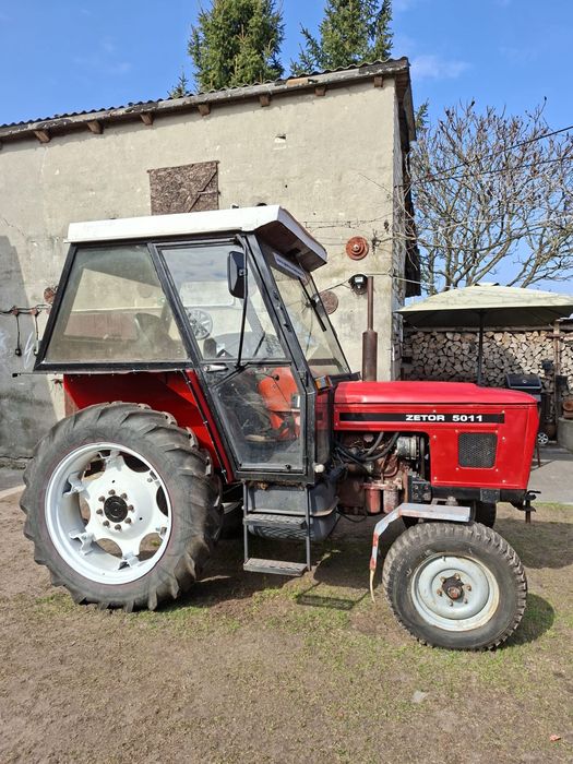 Zetor 5011.