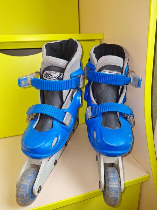 Ролики дитячі 31-34, б/у