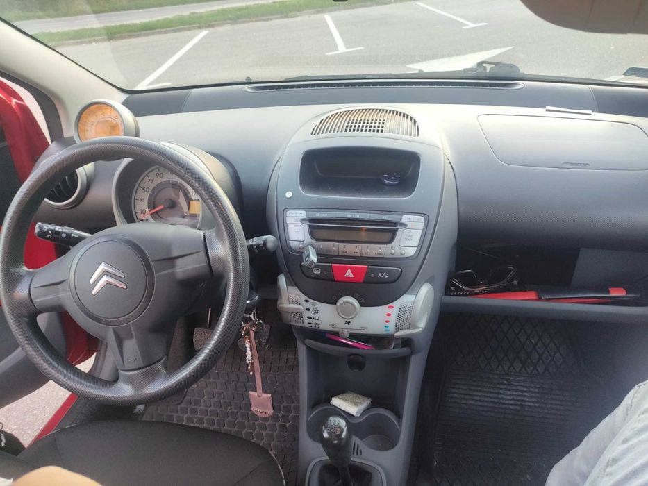 Samochód osobowy Citroen C1 - 2012