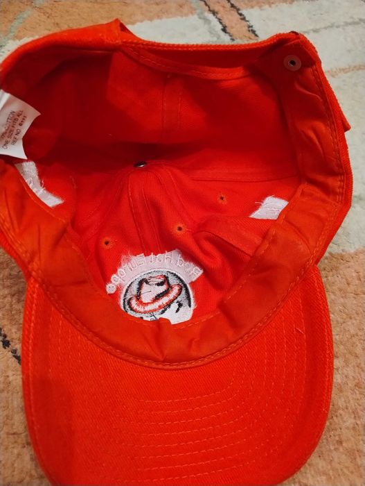 Czapka Red Hat HP Invent retro. Dla Linuxiarzy.
