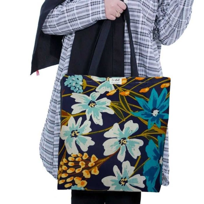 Torba na zakupy – BLUE FLOWERS - Kwiatowy Urok i Funkcjonalność