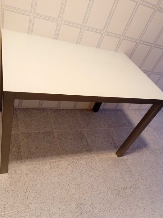 Mesa Cozinha Tampo em Cristal Branco