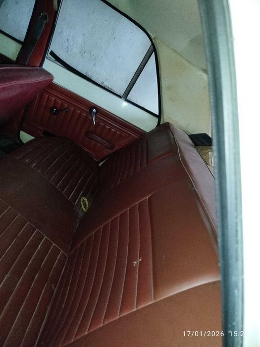 Relíquia sobre rodas - Carro antigo original