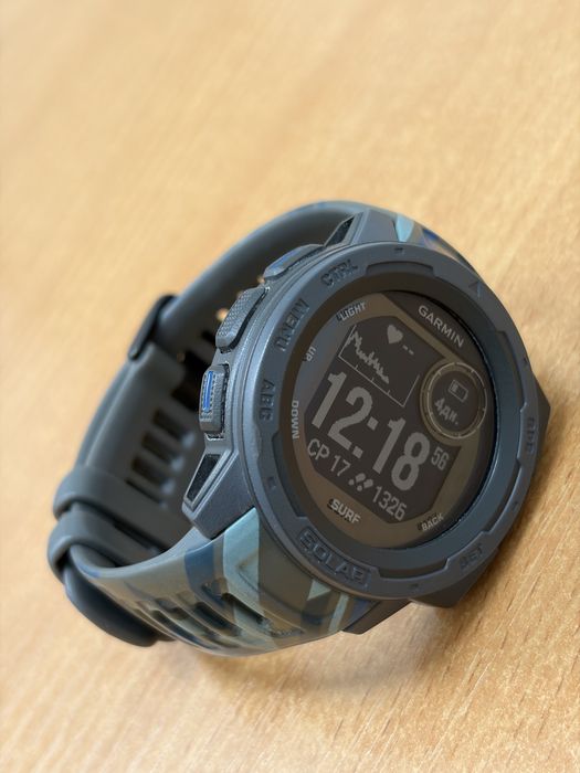 Garmin Instinct Surf Edition годинник гармін лімітована версія