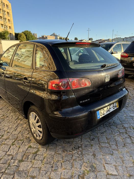 Seat Ibiza 6L 1.2 gasolina — photo 5