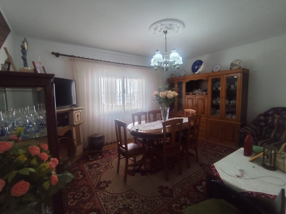 Vendo Vivenda Nadrupe/ Lourinhã