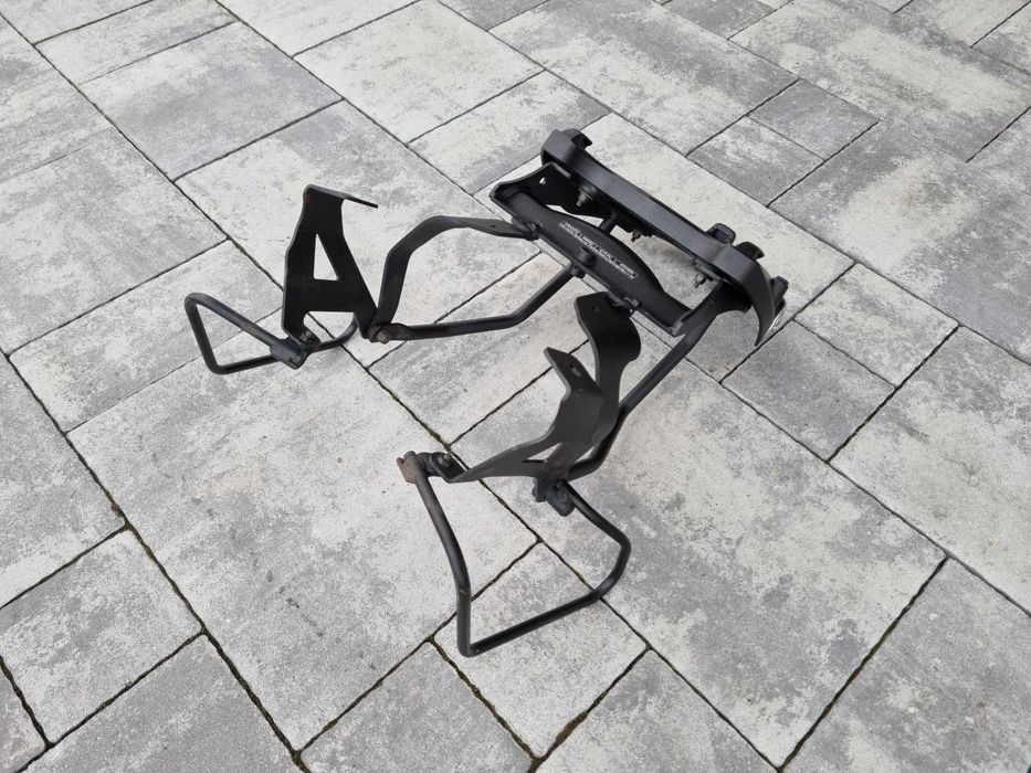 Stelaż kufer sakwy givi kappa Suzuki GSR 600 mocowanie 2006- 2011