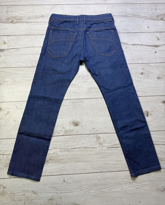 Jeansy Diesel r.30 (EU40)  prosty fason styl klasyczny casual