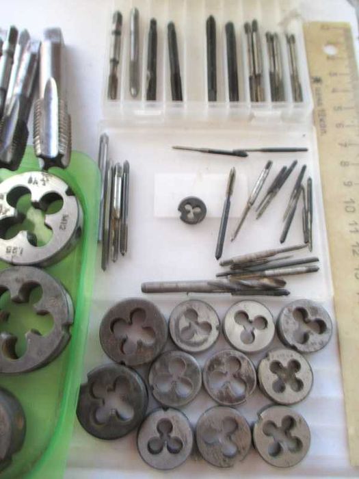 Метчики и плашки времен СССР