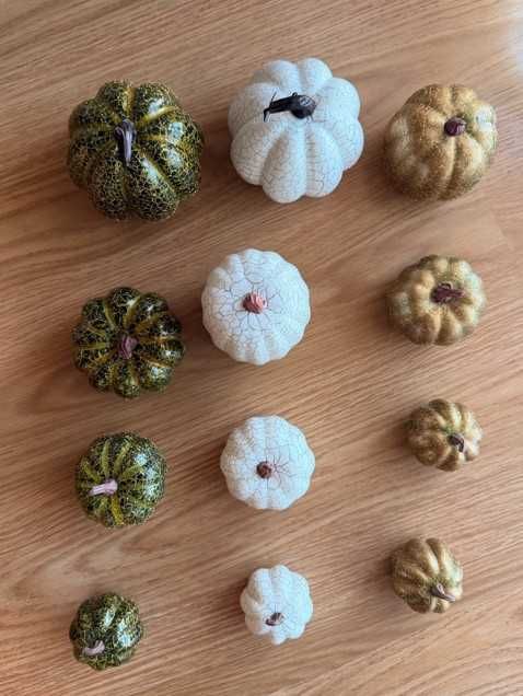 Conjunto de 12 Abóboras Decorativas Halloween - NOVO, na Caixa