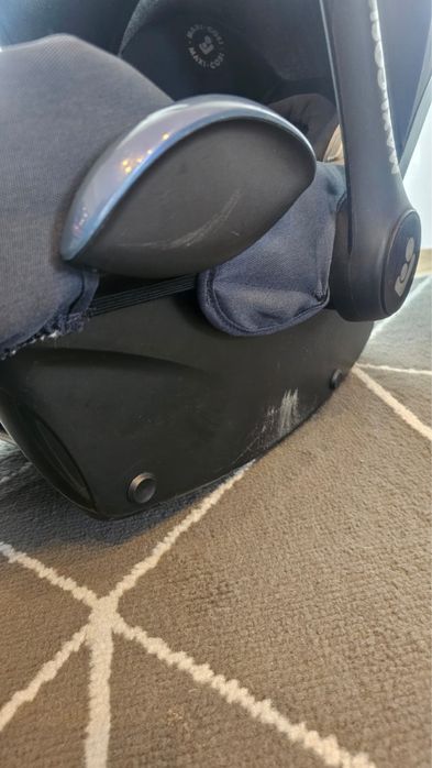 Fotelik Maxi Cosi 0-12 kg z bazą FamilyFix.