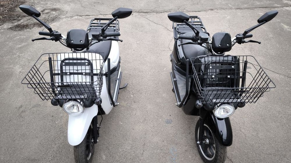 Електроскутер E-Bike ZX1500DA на 140км