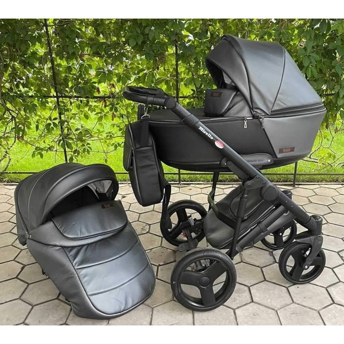 Коляска 2 в 1  Б.у 4 мес без следов использования