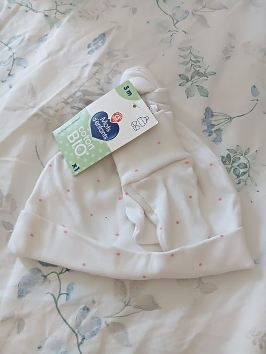 Conjunto luvas e gorro bebé