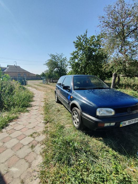 Volkswagen Golf 3 1994 рік 1.4 бензин