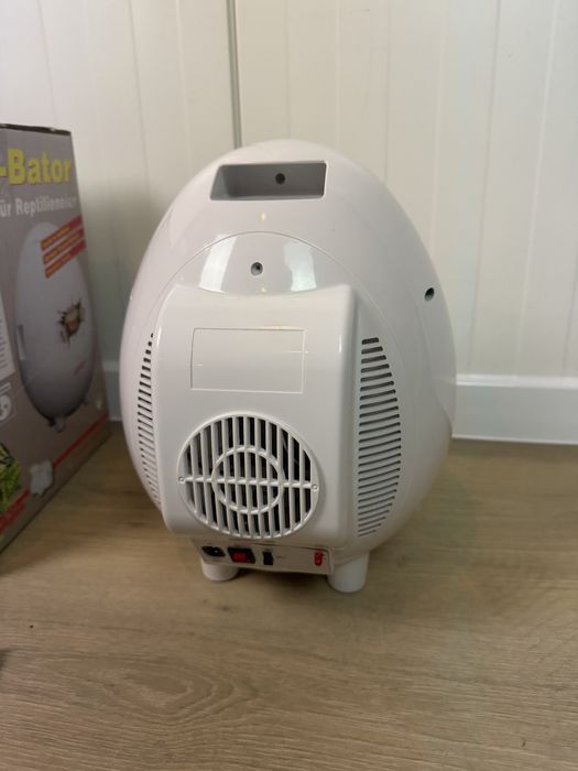 Lucky Reptile inkubator do jaj gadów wylęgarka 4l Egg O Bator