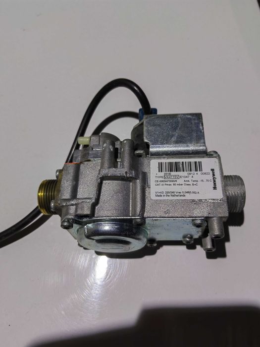 Zawór gazowy VK4115v do pieca