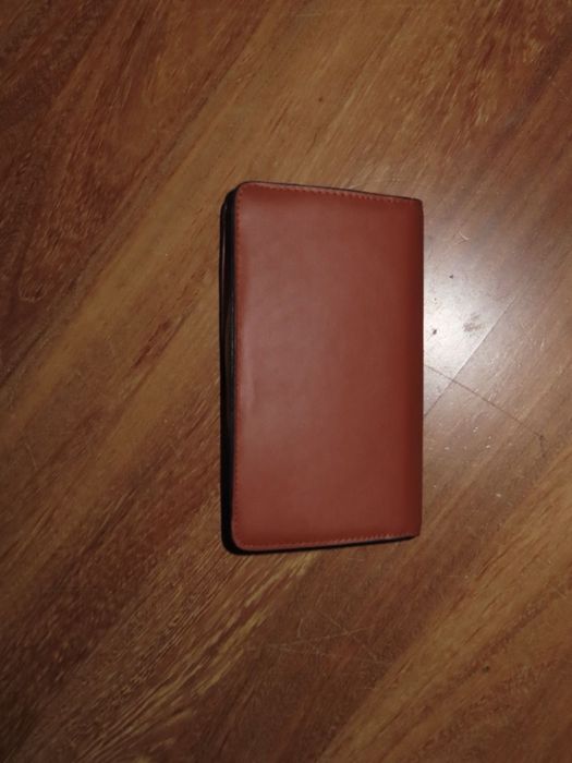 Bolsas femeninos em pele sintética