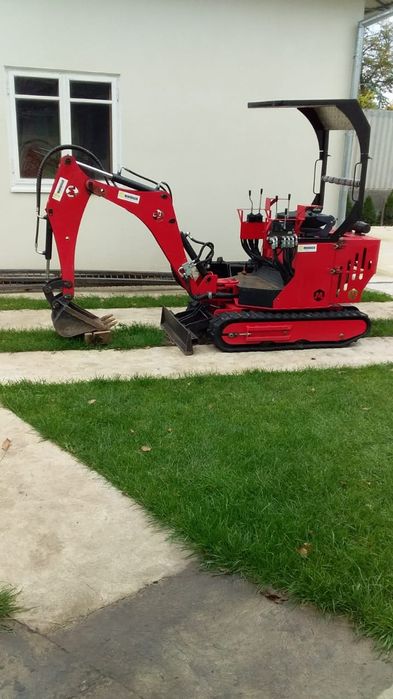 Послуги міні-екскаватора, копання траншей, фундаментів