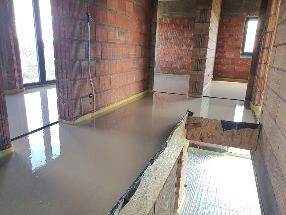 Posadzki, wylewki anhydrytowe na ogrzewanie podłogowe - Całe Łódzkie
