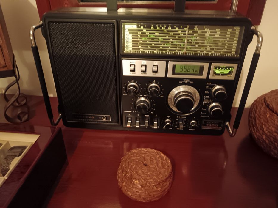 Grundig satélit 1400 professional